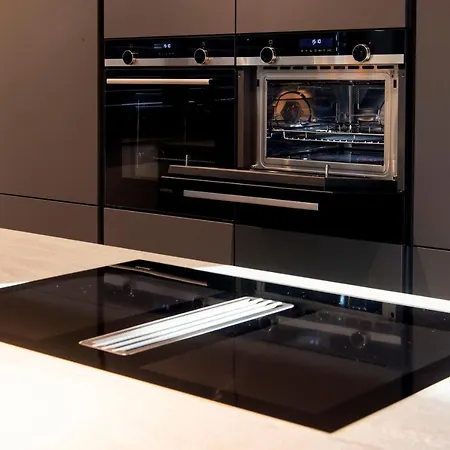 Luxus Penthouse Mit Kamin Und Sonnenterasse * Hau